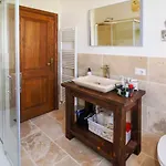 فيلة Posto Di Pace *
