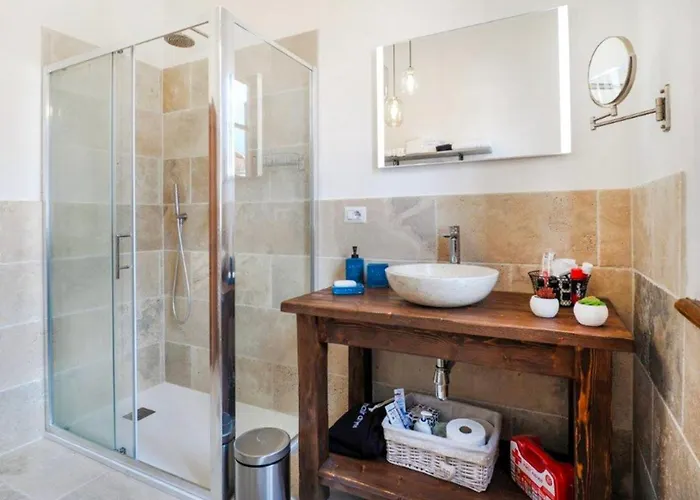 Posto Di Pace 아쿠아비바